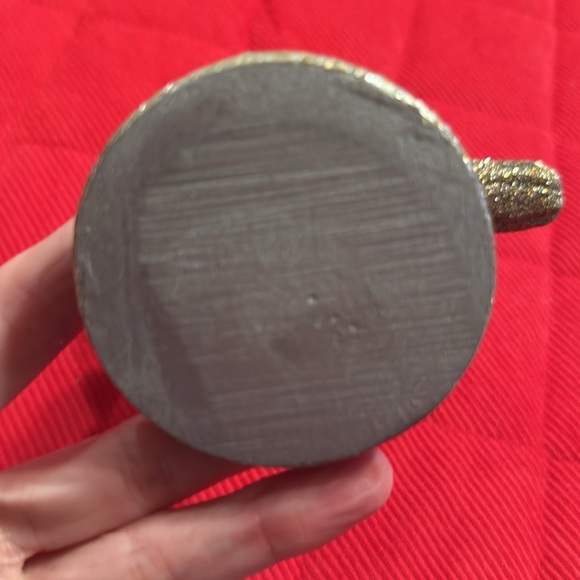 Shiny Gold Glittery Cardinal - Picture 5 of 5